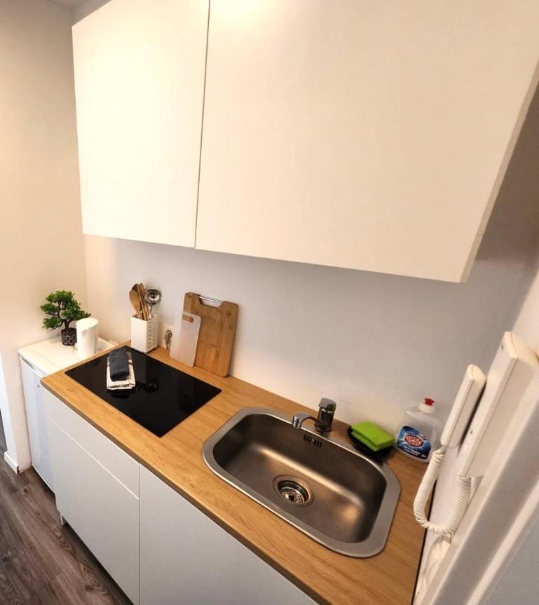 Modernes Apartment Mit Wifi, Aufzug & Kostenlos Parken El-Living Augsburg Kültér fotó