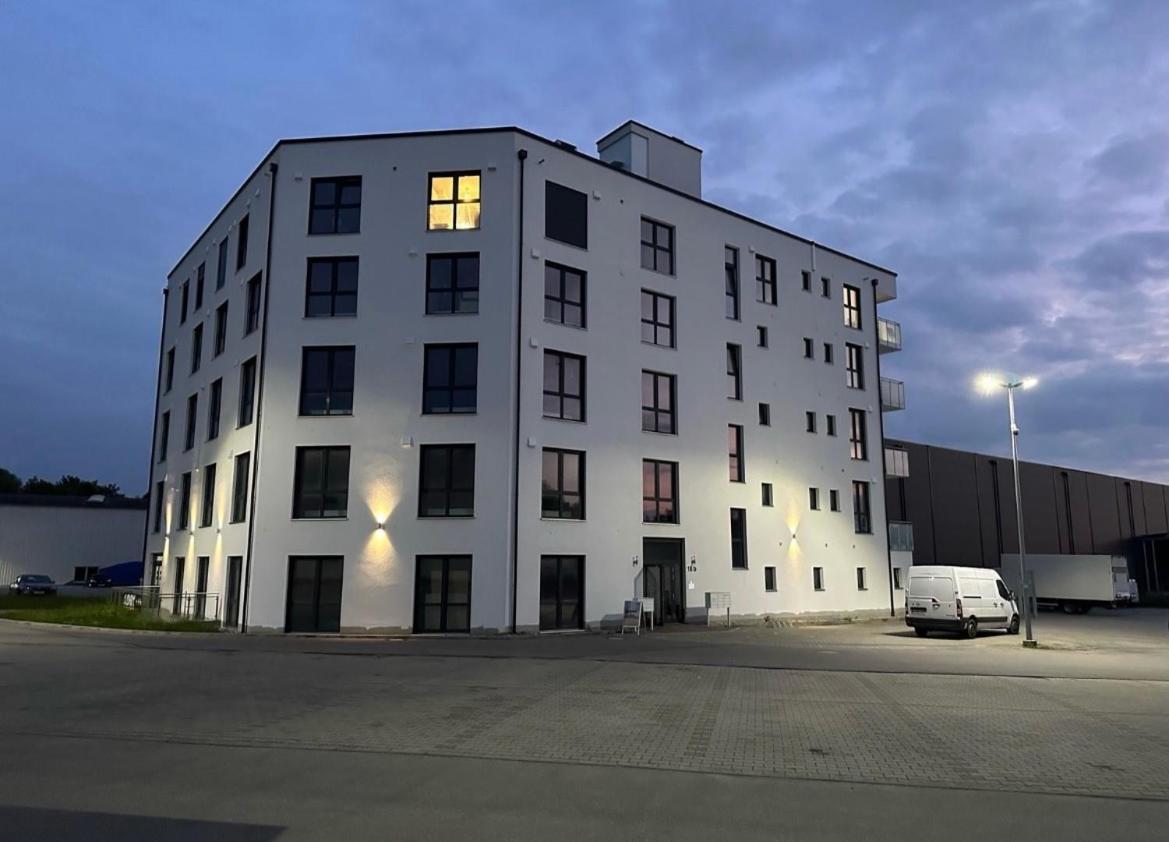 Modernes Apartment Mit Wifi, Aufzug & Kostenlos Parken El-Living Augsburg Kültér fotó